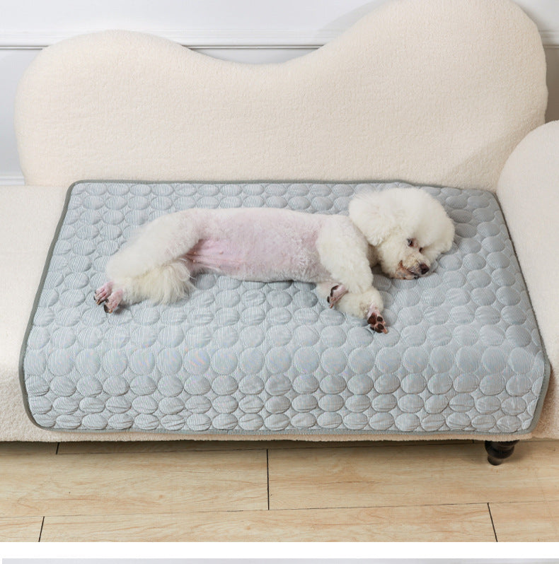 🐶🐱🐾 Cooling Pet Pad Multi‑Size – Breathable, Washable, Non‑Slip – Dog Bed, Sofa Cover, Car Seat Mat – Supports up to 80kg – 3 Colours Available