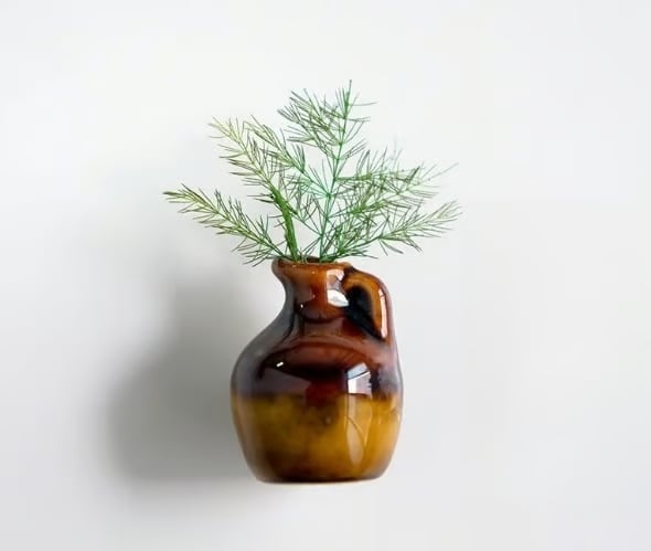 🌸 Mini Ceramics Vase Fridge Magnet