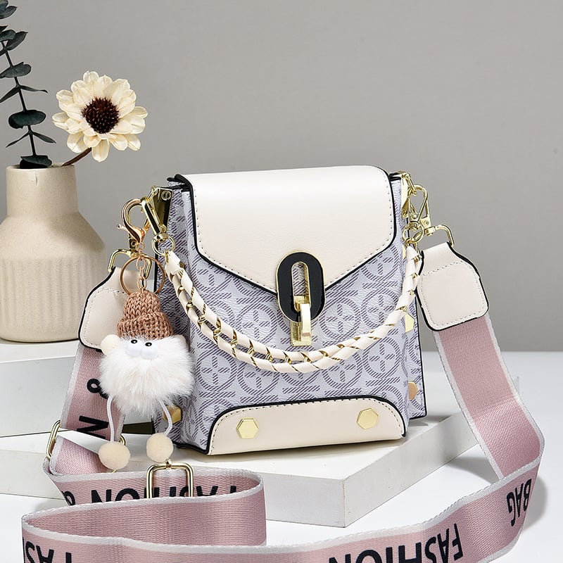 2026 Women's Minimalist Crossbody Bag