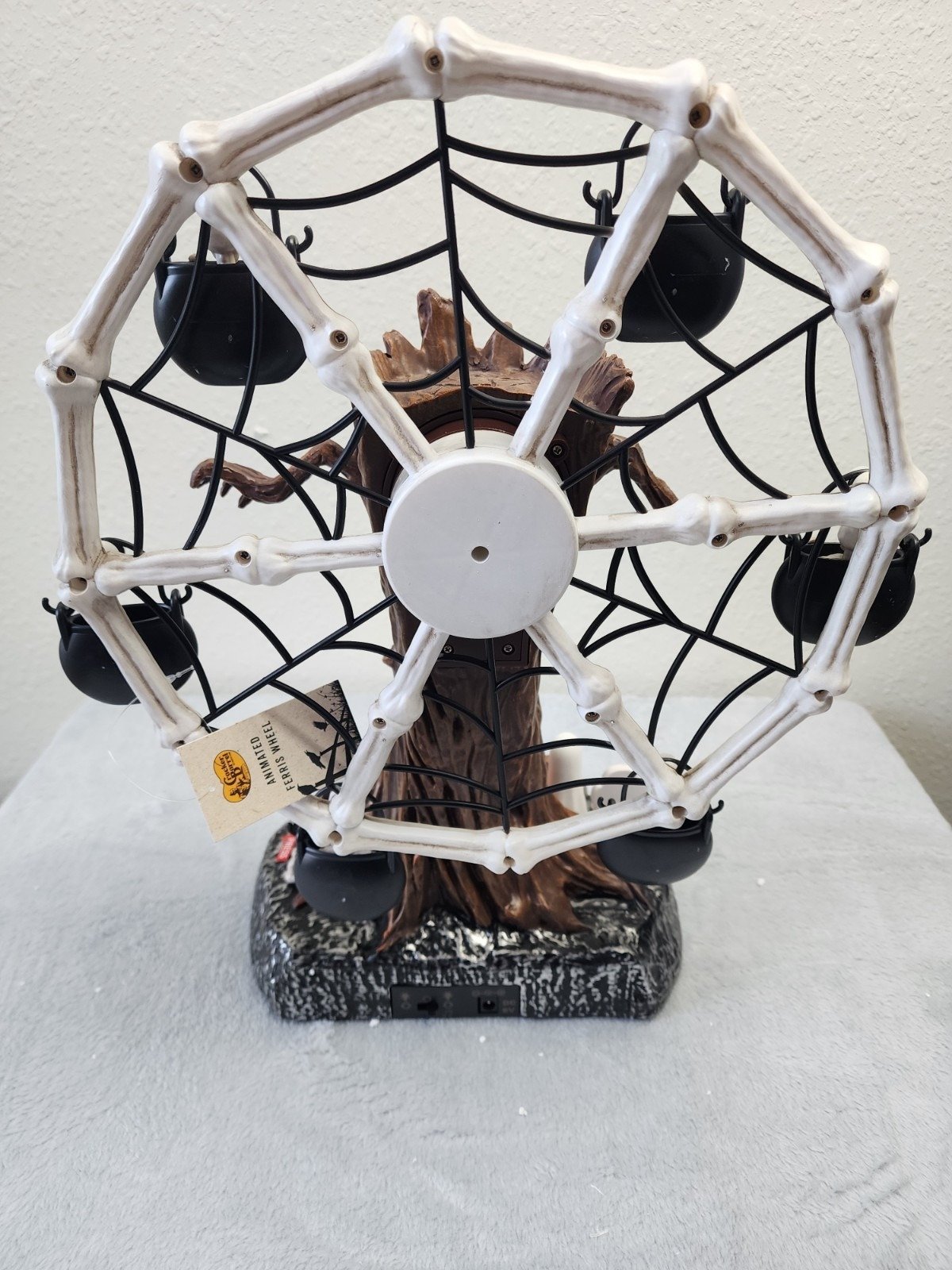 🛫Rotating Halloween Ghost Tree Ferris Wheel Table Decor, LED Light Up Skeleton Spider Web Spooky Figurine with Sound