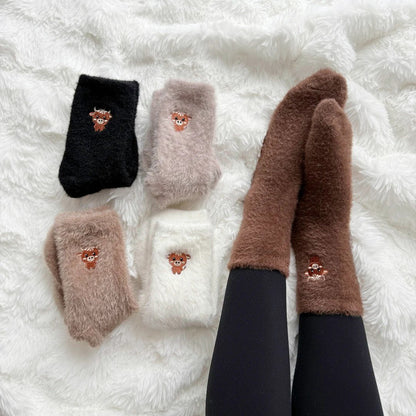 5 Pairs Cartoon Highland Cow Plush Socks for Cold-Free Home Comfort Warmth