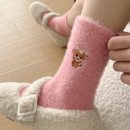 5 Pairs Cartoon Highland Cow Plush Socks for Cold-Free Home Comfort Warmth