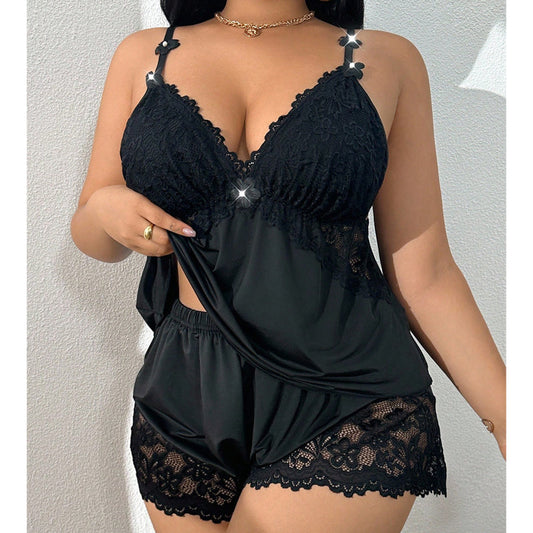 🥳2026 HOT SALE👗🌸Lace Trim Camisole & Shorts Pajama Set – Soft satin-like fabric, adjustable straps & V-neck. Elastic waist shorts for easy on/off. Perfect for a relaxing night. 🛏️✨
