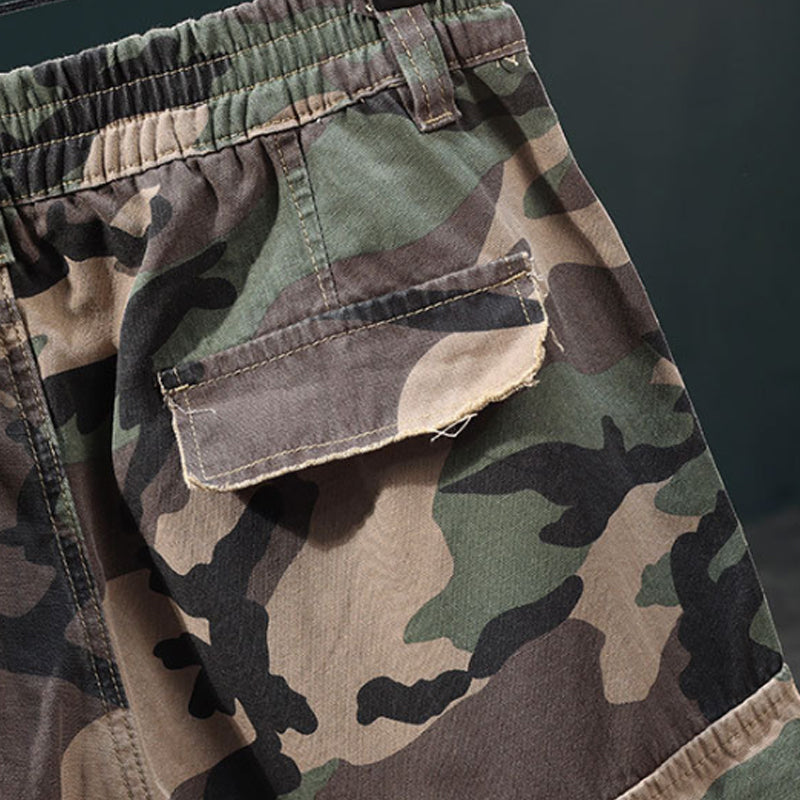 ⚡ Men's Studded Camo Cargo Shorts – Distressed, Multi-Pocket & Elastic Waist – Rugged Streetwear Cargo Shorts 🛹
