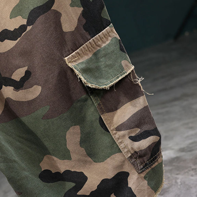 ⚡ Men's Studded Camo Cargo Shorts – Distressed, Multi-Pocket & Elastic Waist – Rugged Streetwear Cargo Shorts 🛹