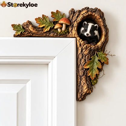 Woodland Animal Door Frame Corner Ornament Cute Wooden Door Topper Decor - Badger